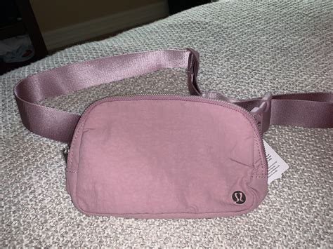 lululemon on the move bag dupe|lululemon fanny bag dupe.